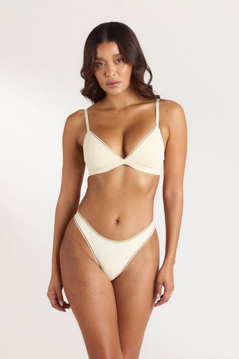 Bralette Comfort Triangle - Latte alternate