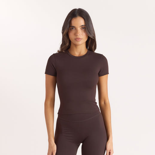 Top Classique Ajusté - Brun Foncé