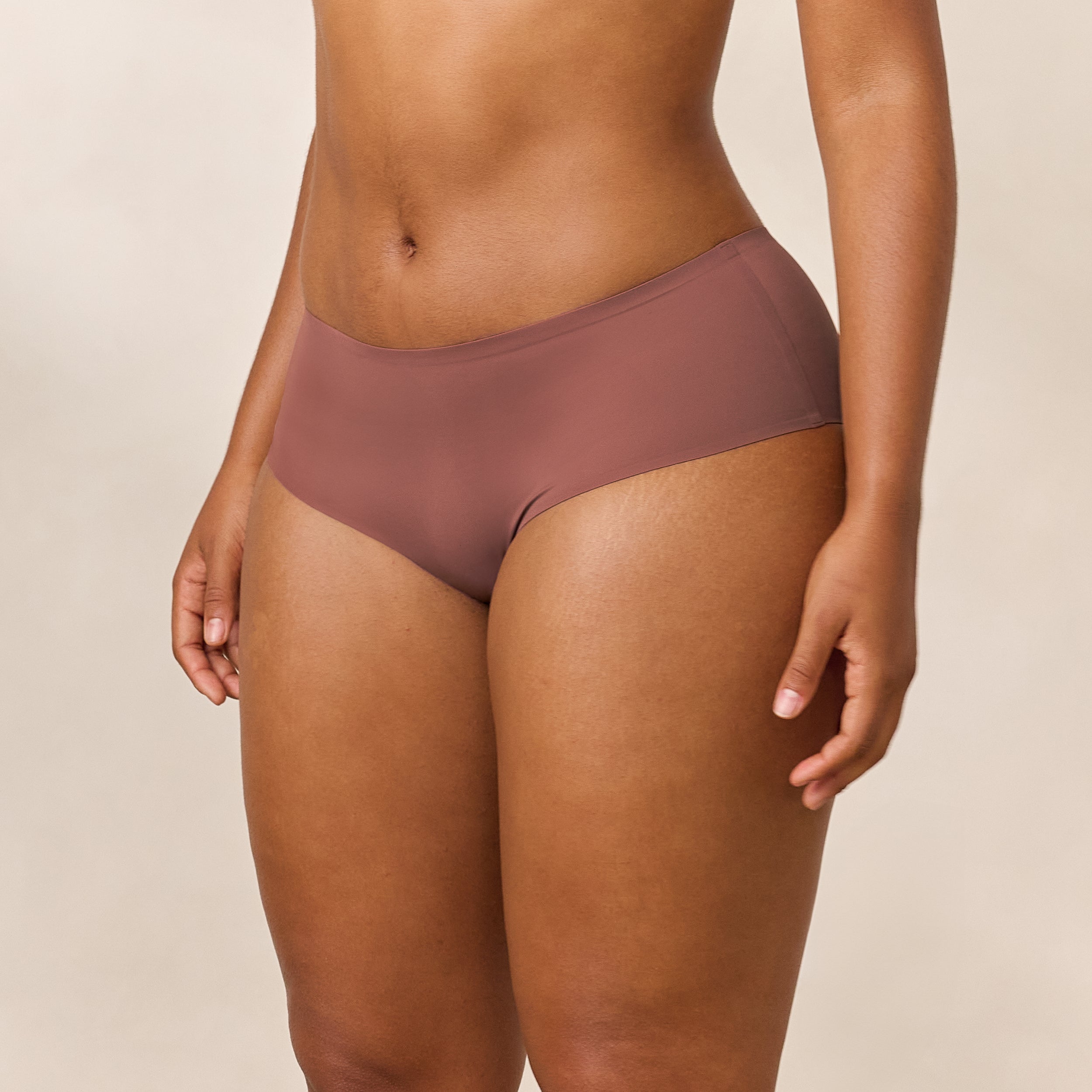 Shorty Everyday Form | Amber, L