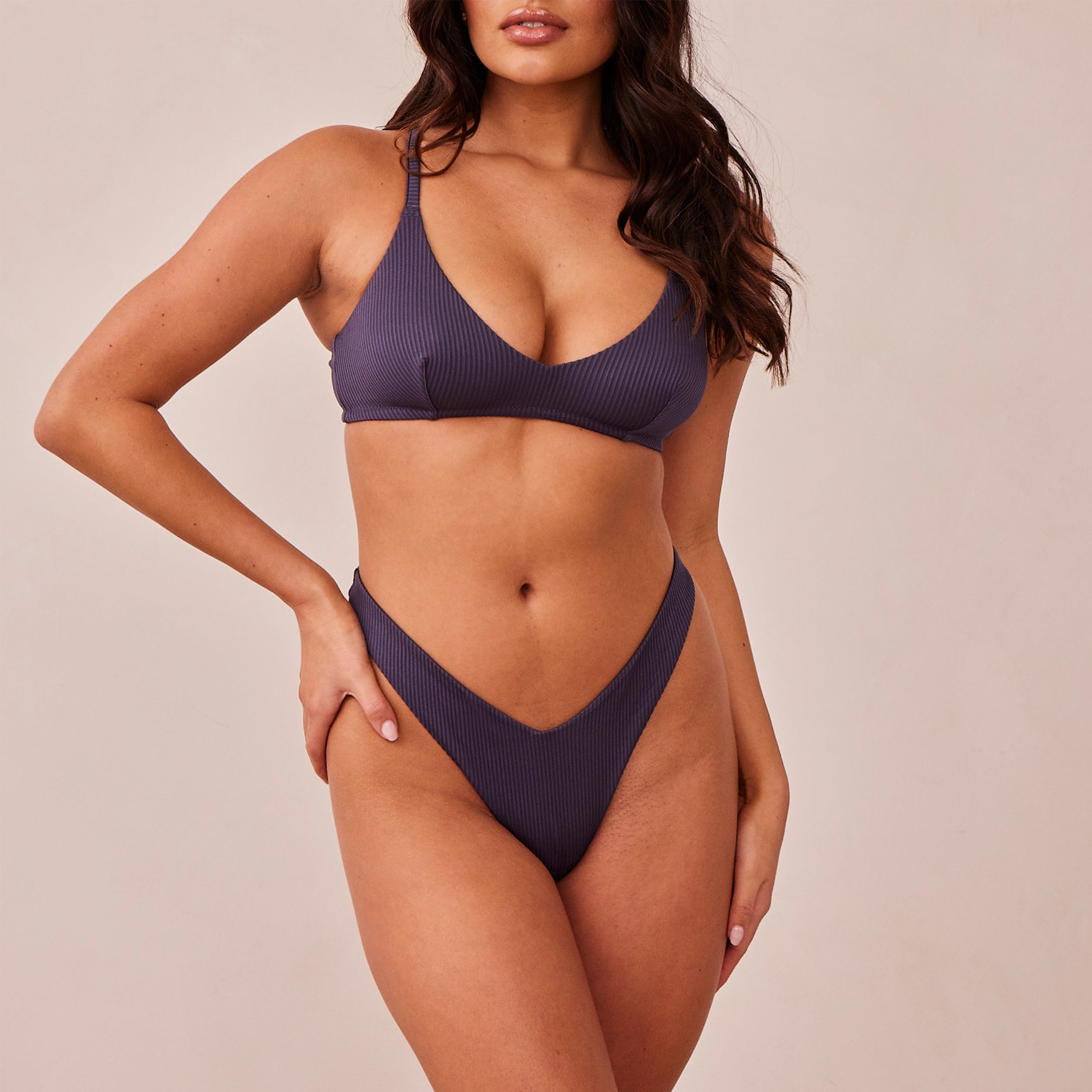Ribbed Triangle Soutien-Gorge  | Dakota, S/S (String)