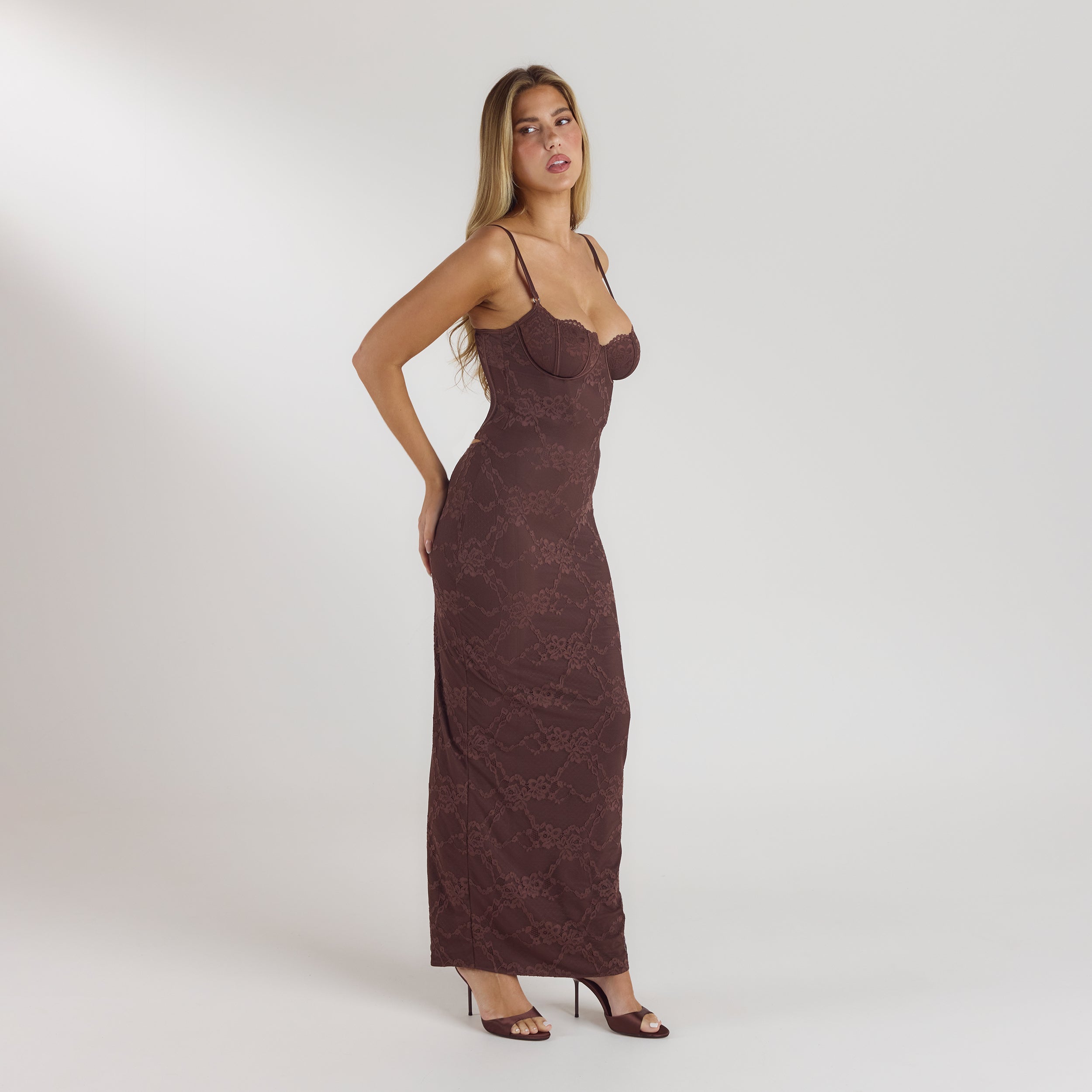Robe Longue avec Body Blossom | Robe Longue avec Body Blossom - Chocolat