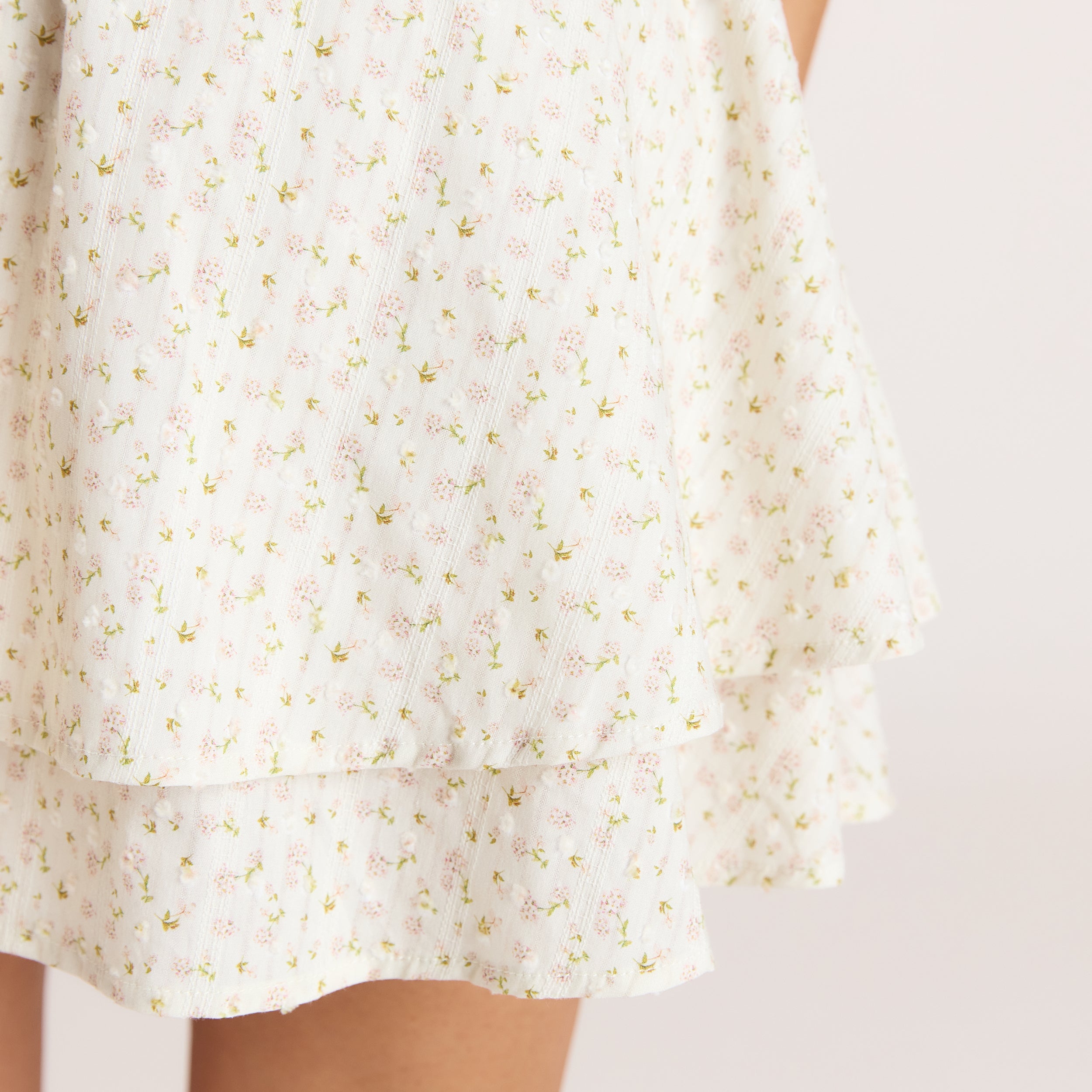 Robe Mini à Manches Courtes | Robe Mini à Manches Courtes - Crème Florale