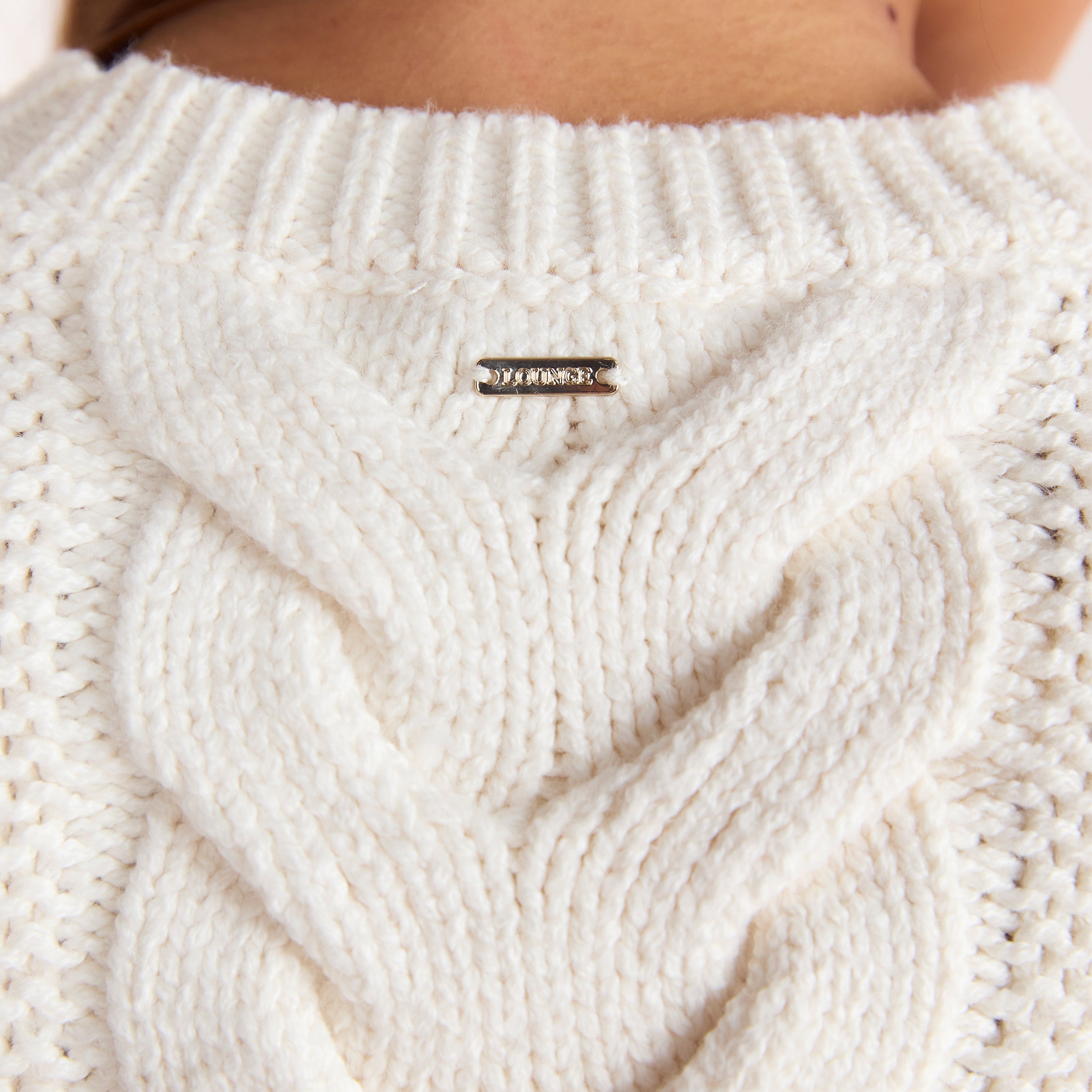 Pull Court en Maille Torsadée | Pull Court en Maille Torsadée - Crème