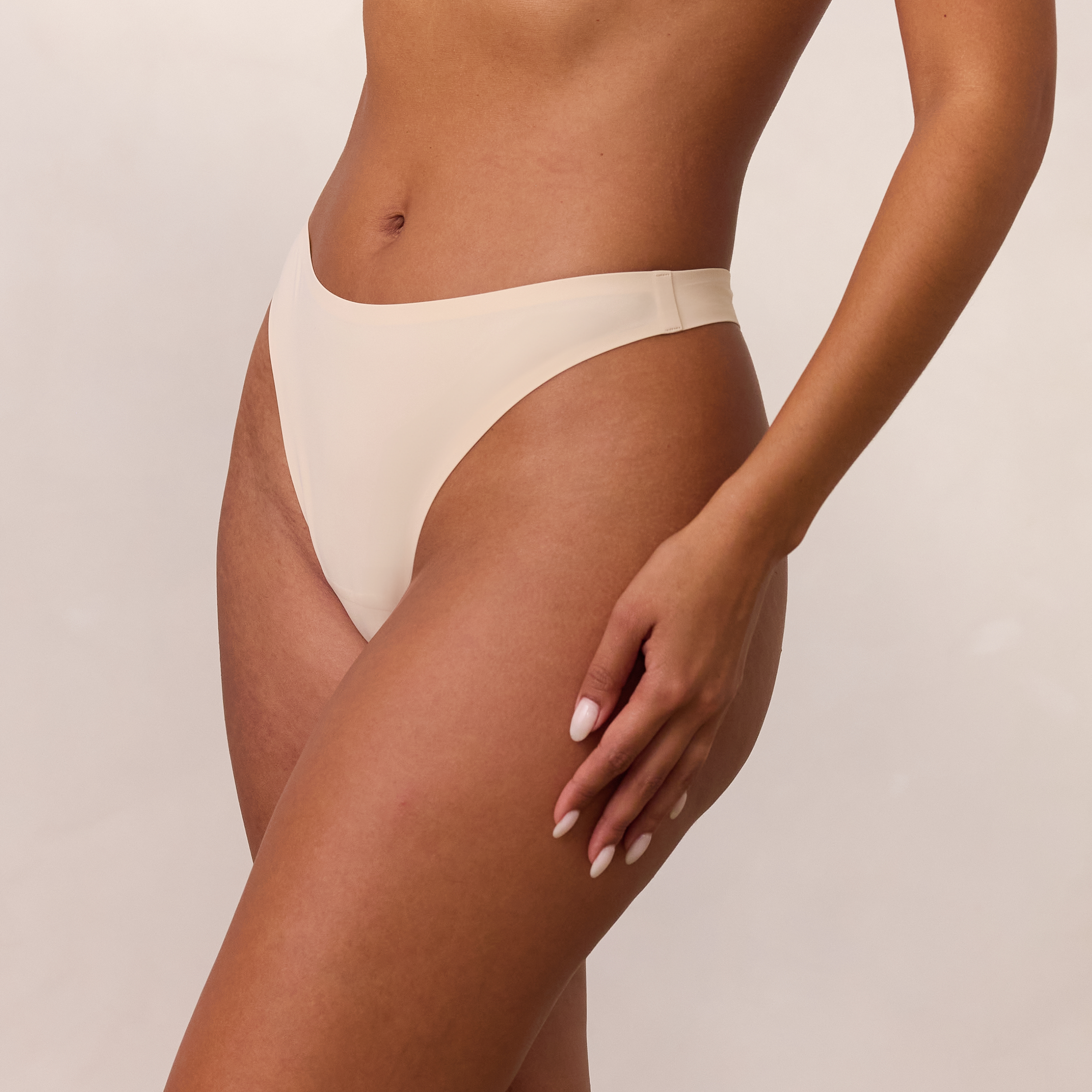String Everyday Form | Muriel, S